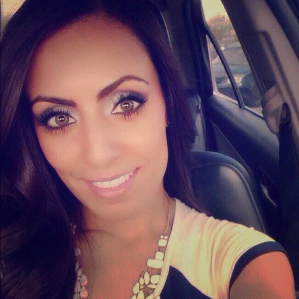 Meet your Posher, Amal